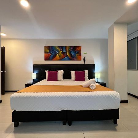 Hotel Ferias Park Bogotá Kültér fotó